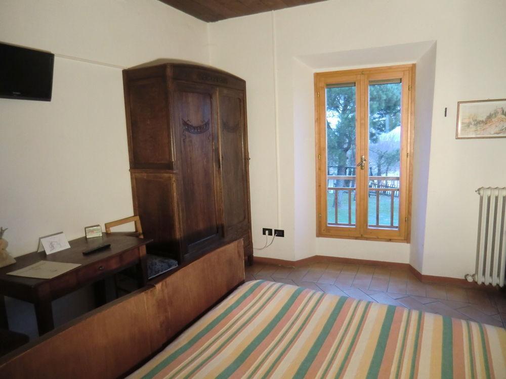 Agriturismo Ca'De'Gatti Faenza Buitenkant foto
