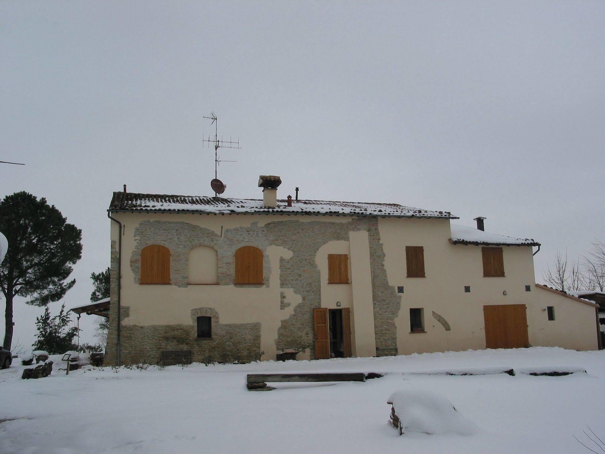 Agriturismo Ca'De'Gatti Faenza Buitenkant foto